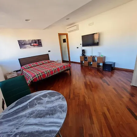 La Grotta Stazione Holiday home Salerno